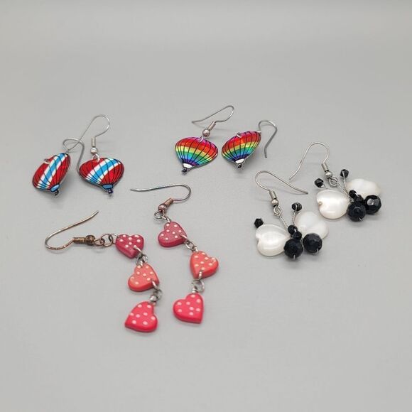 UNBRANDED Lot Of Dangle Earrings - Picture 1 of 5